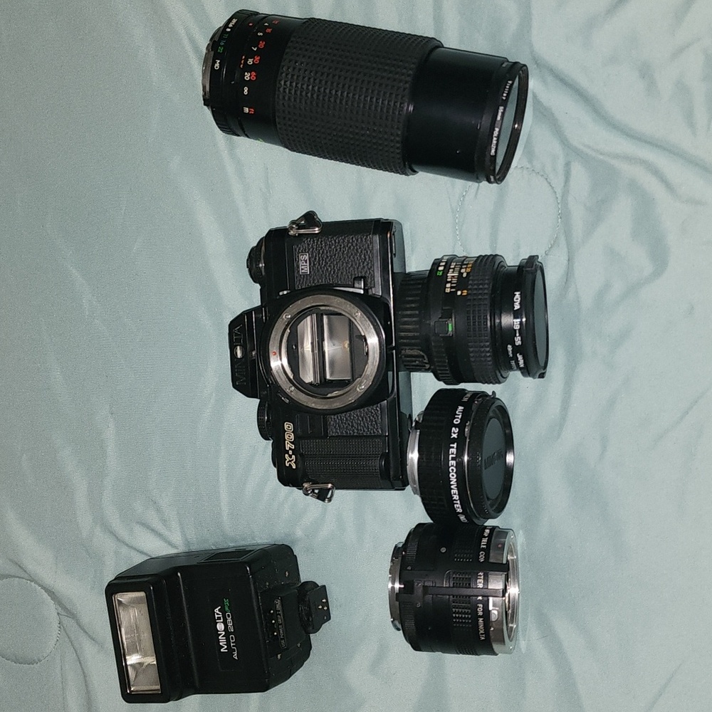 Minolta X-700 camera - Picture 4 of 4